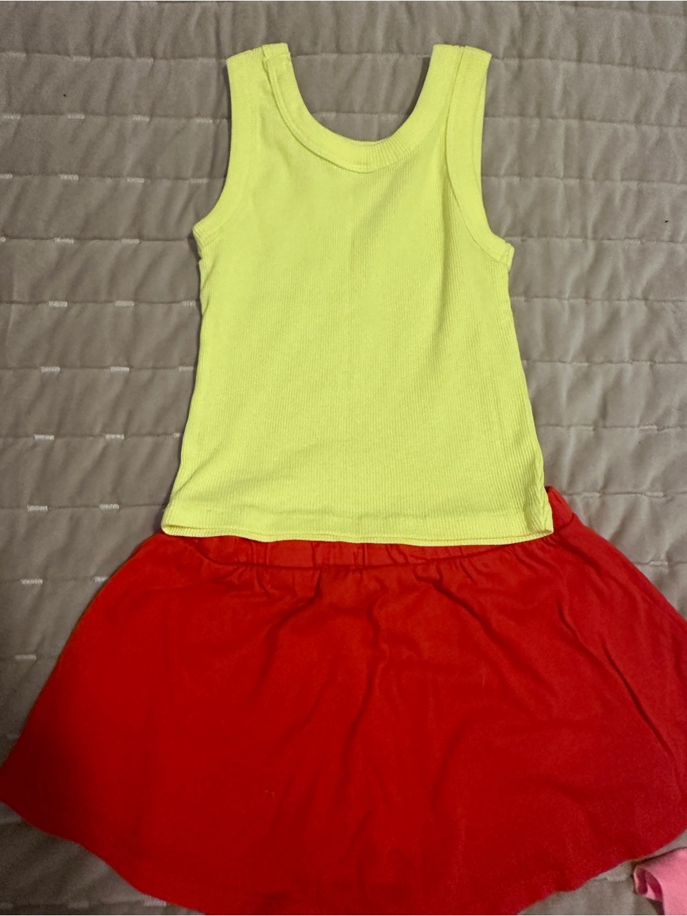 GAP KIDS GIRLS BUNDLE OF SKORTS AND RIBBED TANK TOP SIZE SMALL - Picture 13 of 16